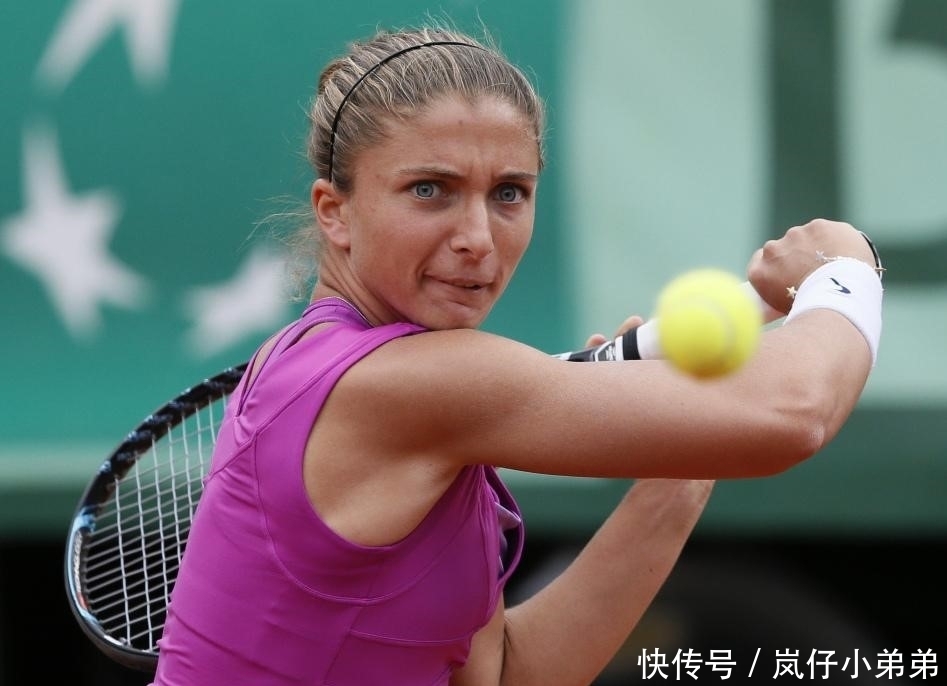 方禁区弧顶 方禁区弧顶