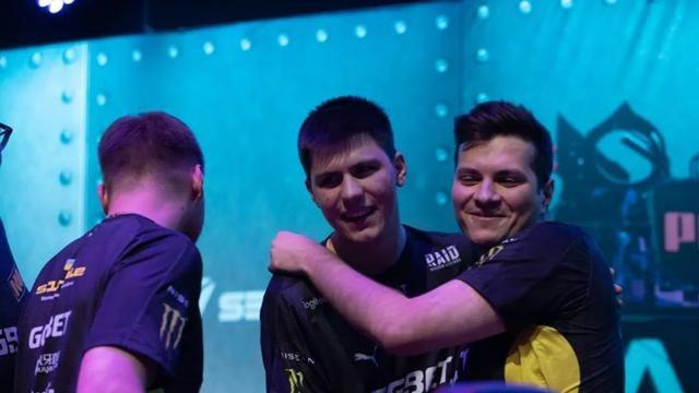 一支队伍 一支队伍