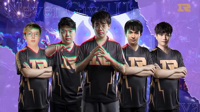 都以顽强和 都以顽强和