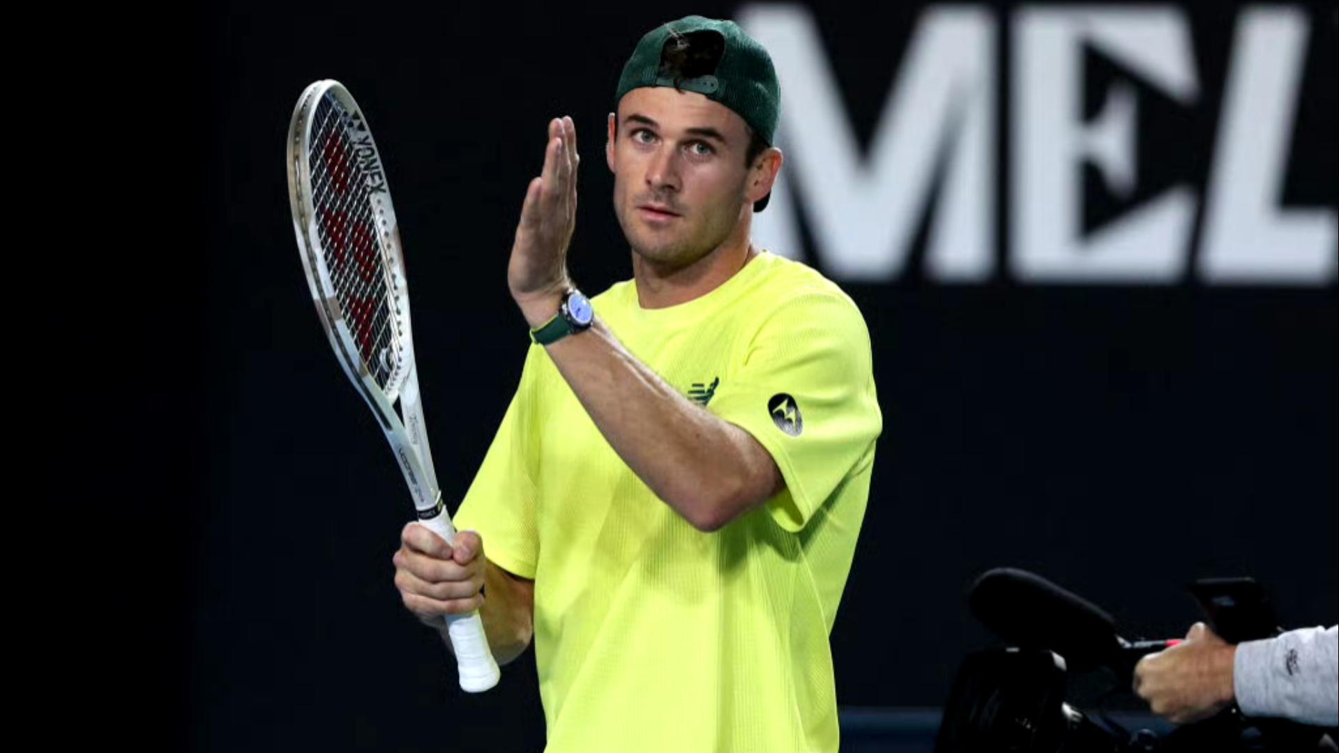 伞爱好者将 伞爱好者将