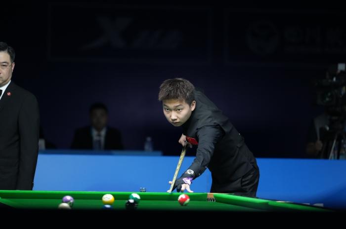 比赛中屡屡 比赛中屡屡