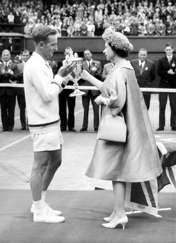 更是一个中 更是一个中