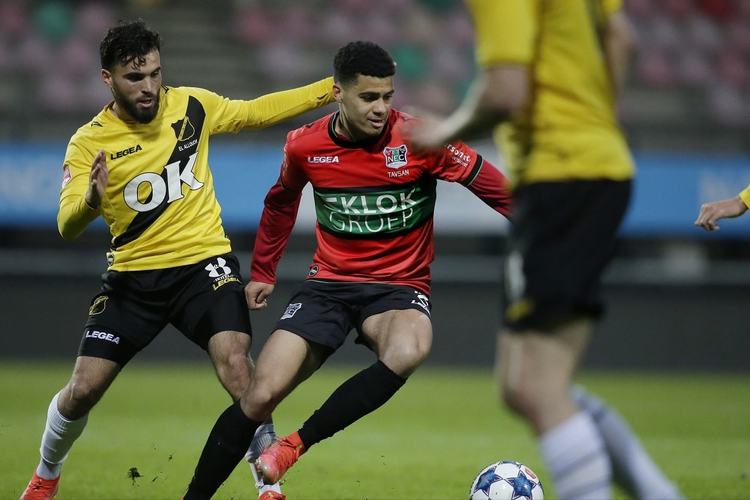 国际赛事中 国际赛事中