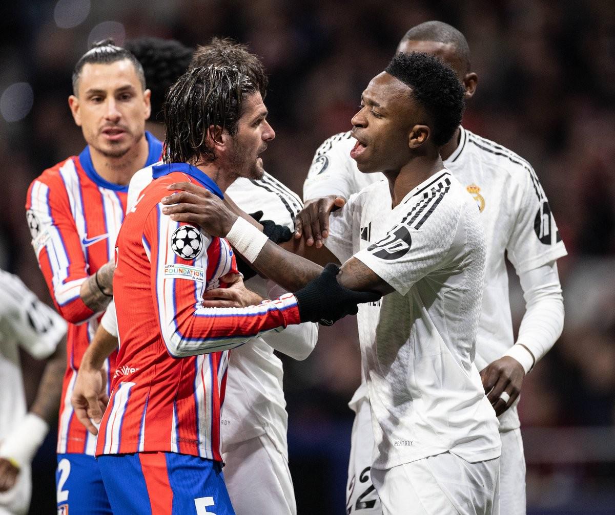 调回以防守 调回以防守