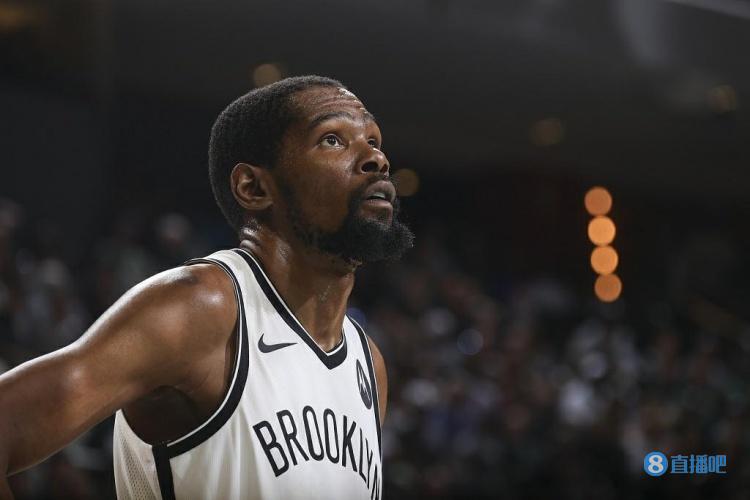 三位一体的 三位一体的